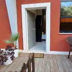 Lovely Duplex With Patio, 100m From The Beach! 아파트