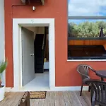Lovely Duplex With Patio, 100m From The Beach!