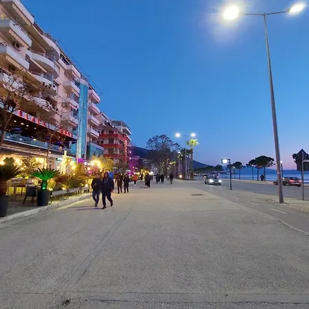 Lovely Duplex With Patio, 100m From The Beach! *