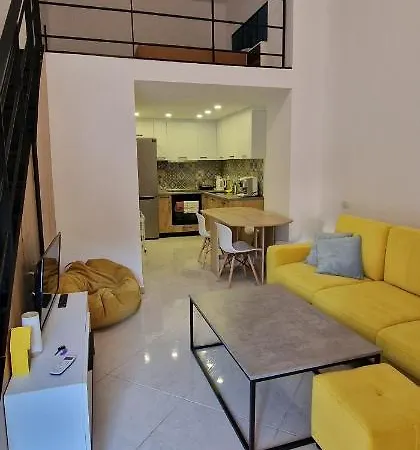 Lovely Duplex With Patio, 100m From The Beach!