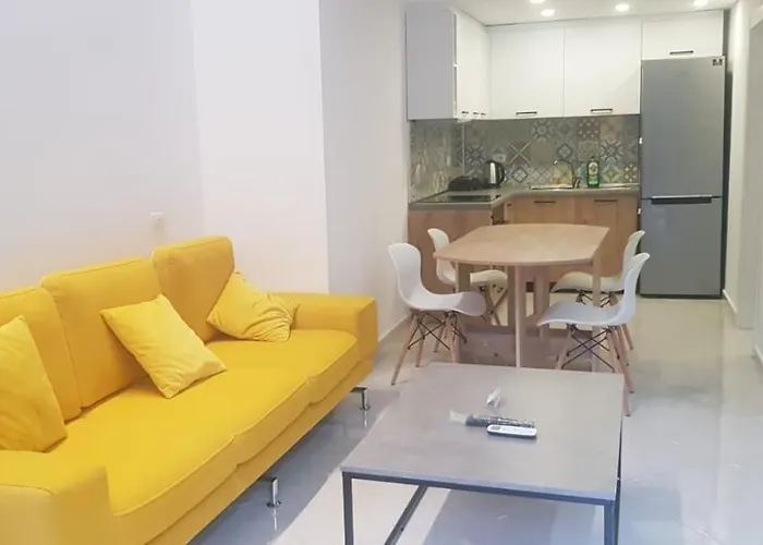 Lovely Duplex With Patio, 100m From The Beach! *