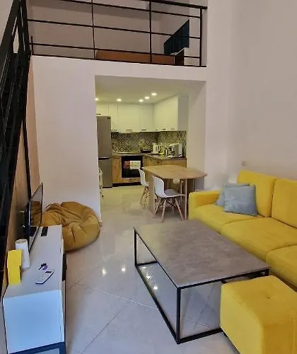 Lovely Duplex With Patio, 100m From The Beach!